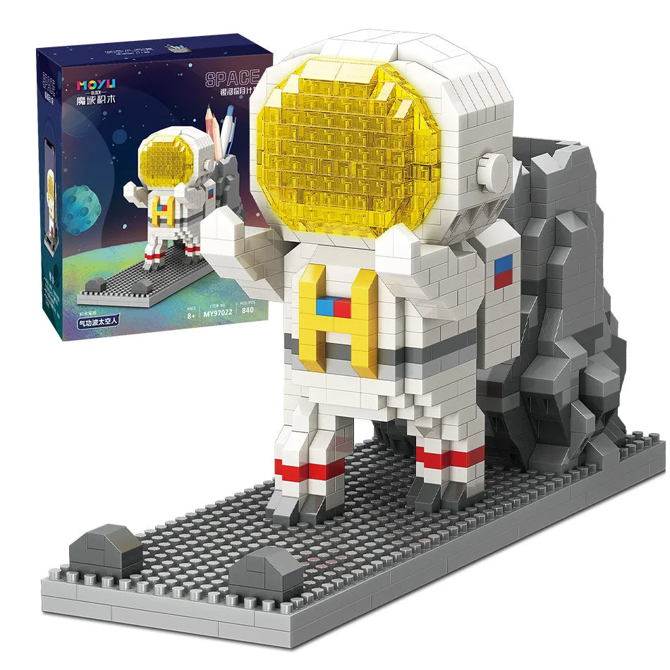 Building blocks Astronaut Astronaut presents cute pen holder mobile phone holder