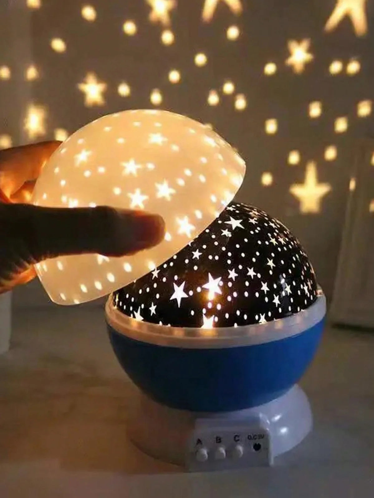 Novelty LED Star Projector Children's Gift Bedside Lamp Sleep Lamp Bedroom Decoration USB Projector Lamp Rotating Night Lamp