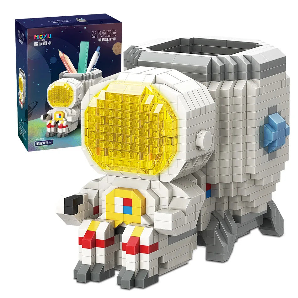 Building blocks Astronaut Astronaut presents cute pen holder mobile phone holder