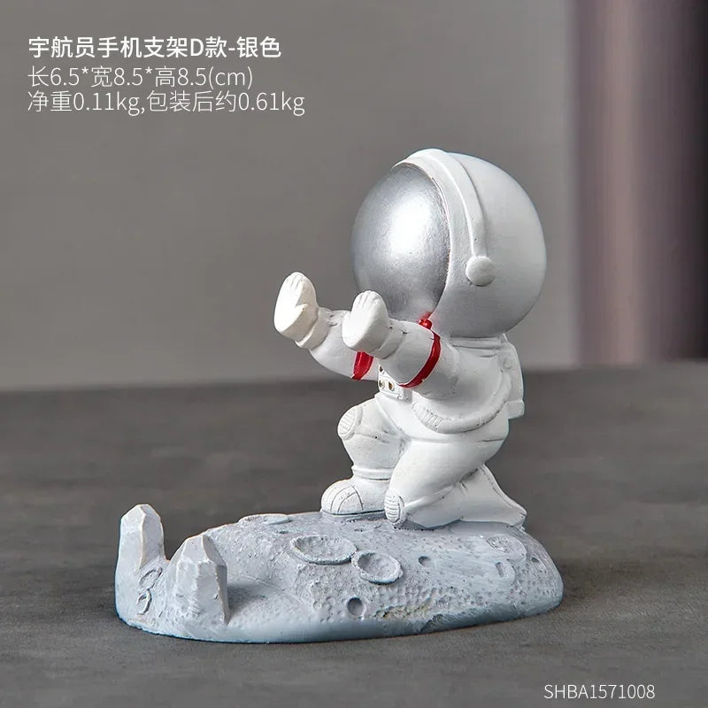 Astronaut Phone Holder Office Desk Decoration, Nordic Style Decoration, Resin Astronaut Holder, Toy Gift  Fairy Garden